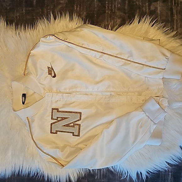Nike Other - Kids Nike jacket Size Large